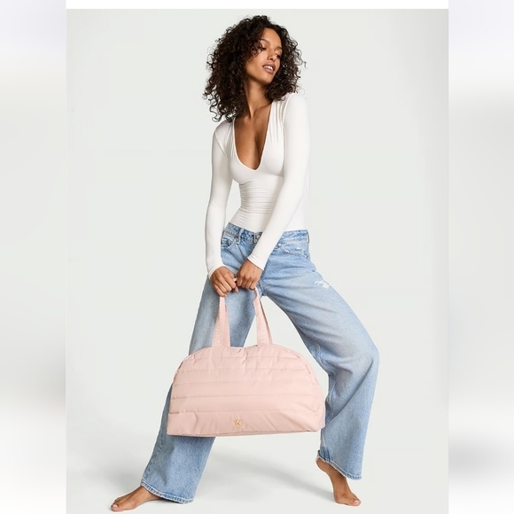 VS SPORT PINK DUFFLE BAG💄2024💄 - Picture 4 of 6